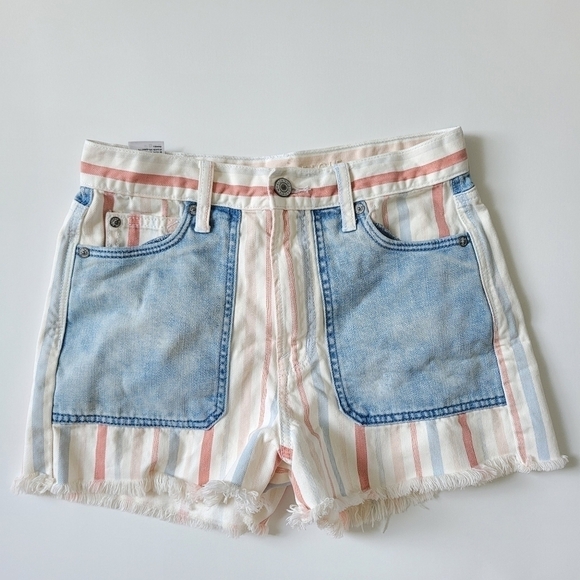 American Eagle Red White Blue Stripe Mom Shorts - Picture 2 of 7
